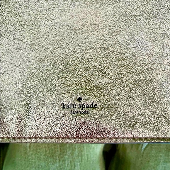 Kate Spade Shoulder/Crossbody - NWOT - Rose Gold - Picture 2 of 5